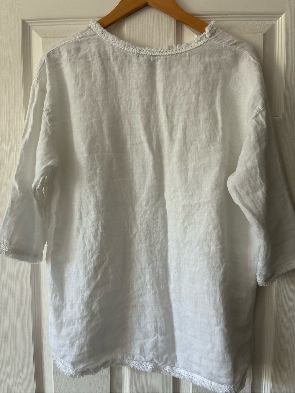 Kaktus White Linen Scoop-Neck Tunic Top - Picture 4 of 6